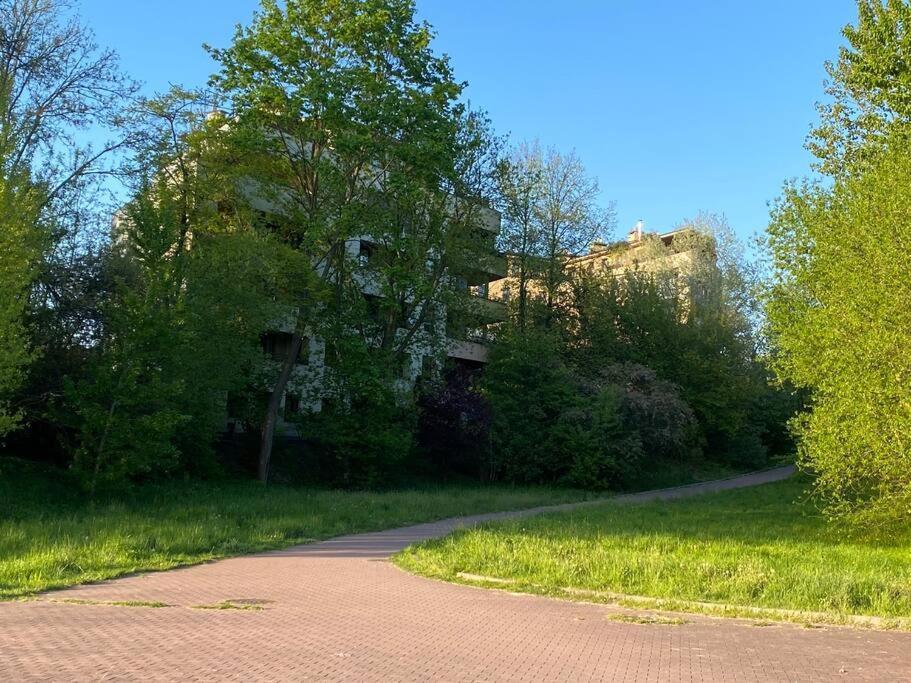 Valley Art House & Parking Bezplatny Podziemny Kielce Exteriör bild